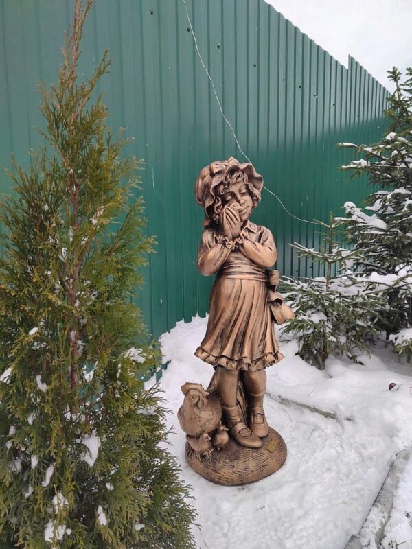 Скульптура "Девочка с птенцом" в бронзе 20 photo 5458601158168921003 y