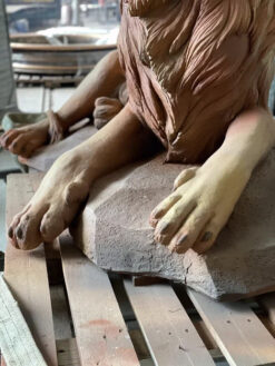 Скульптура "Лежачий лев" 21 lezhachij lev 5